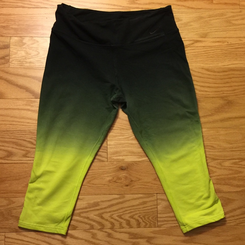 Nike Dri-Fit Capri Pants in Ombré Green